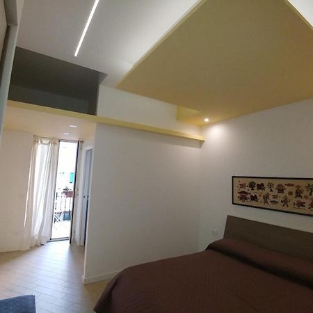 Kosie - Il Comfort Di Stile Con 2 Bagni Hotel Palermo Luaran gambar